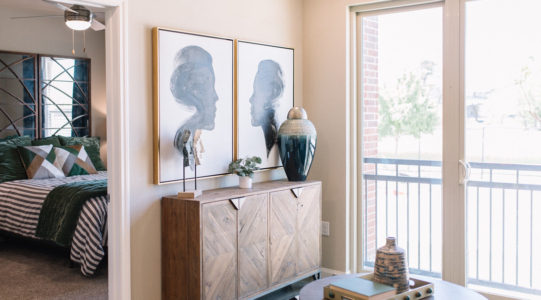 Gorgeous living areas to entertain and enjoy Open space living area with natural lighting